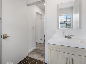 2481 S Bundy Drive, Los Angeles CA 90064