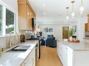 5104 8th Avenue, Los Angeles CA 90043