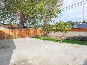 5104 8th Avenue, Los Angeles CA 90043