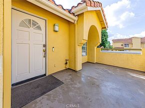 55 Alicante Aisle, #62, Irvine CA 92614