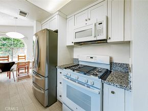 55 Alicante Aisle, #62, Irvine CA 92614