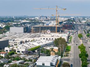 2614 S Garth, Los Angeles CA 90034