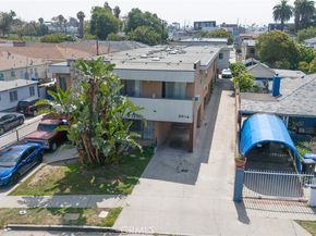 2614 S Garth, Los Angeles CA 90034