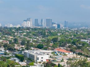 2614 S Garth, Los Angeles CA 90034