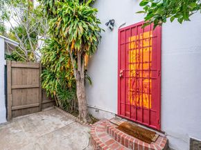 1301 Seward, Los Angeles CA 90028