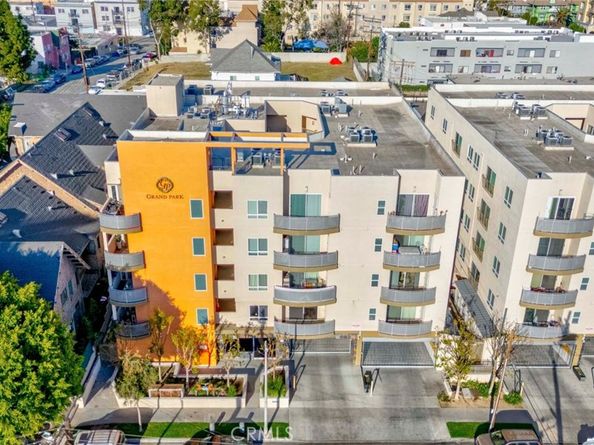 2321 W 10th Street 402, Los Angeles CA 90006