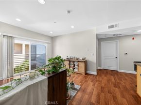 2321 W 10th Street 402, Los Angeles CA 90006