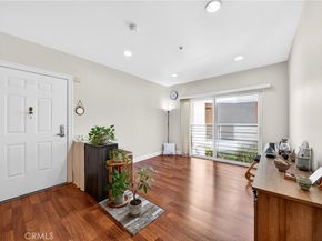 2321 W 10th Street 402, Los Angeles CA 90006