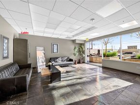 2321 W 10th Street 402, Los Angeles CA 90006