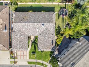 1906 Suva, Costa Mesa CA 92626