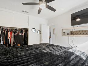 9424 Los Angeles, Bellflower CA 90706