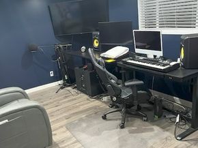 9424 Los Angeles, Bellflower CA 90706