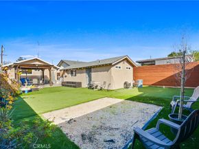 9424 Los Angeles, Bellflower CA 90706