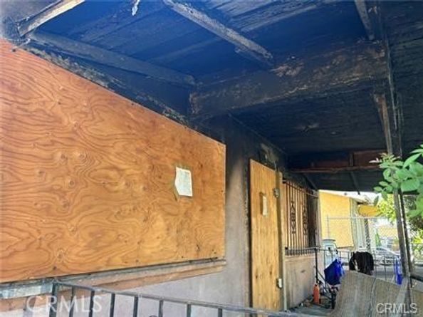 3134 Fairmount, Los Angeles CA 90063