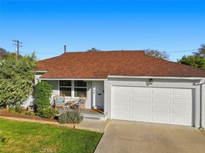 2324 Roycroft Avenue, Long Beach CA 90815