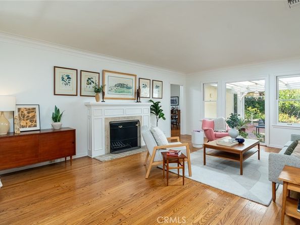 1737 Opechee Way, Glendale CA 91208