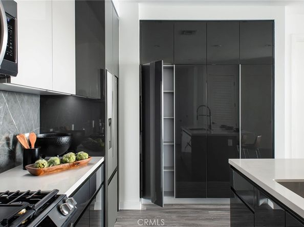 118 Astronaut Ellison S Onizuka Street 306, Los Angeles CA 90012