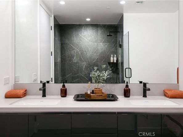 118 Astronaut Ellison S Onizuka Street 306, Los Angeles CA 90012