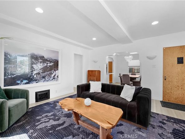 981 W Elberon Avenue, San Pedro CA 90731