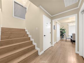 1081 Loma Avenue, Long Beach CA 90804