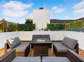 1081 Loma Avenue, Long Beach CA 90804