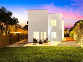 1081 Loma Avenue, Long Beach CA 90804