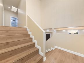 1081 Loma Avenue, Long Beach CA 90804