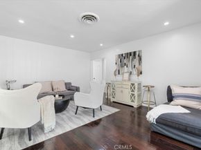 8131 Garden Grove, Reseda CA 91335