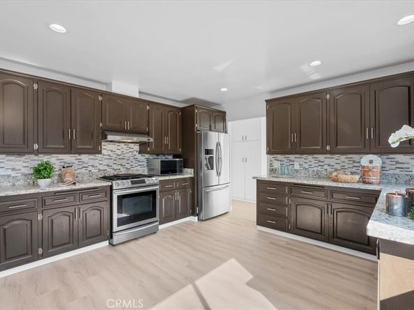 8131 Garden Grove, Reseda CA 91335