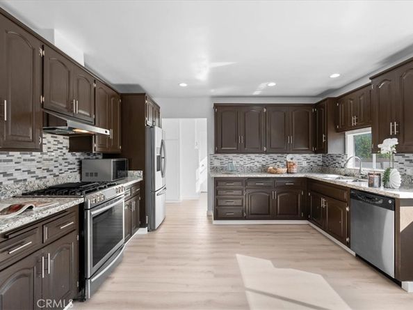 8131 Garden Grove, Reseda CA 91335