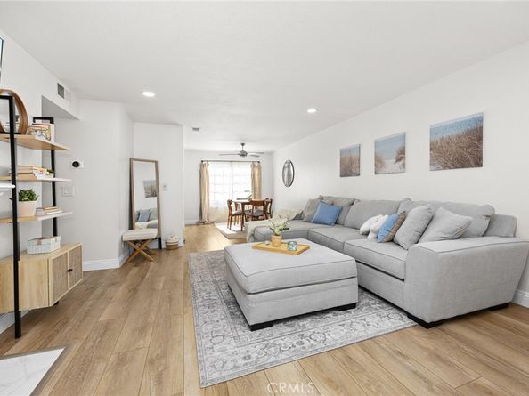 154 N Meridith Avenue 8, Pasadena CA 91106