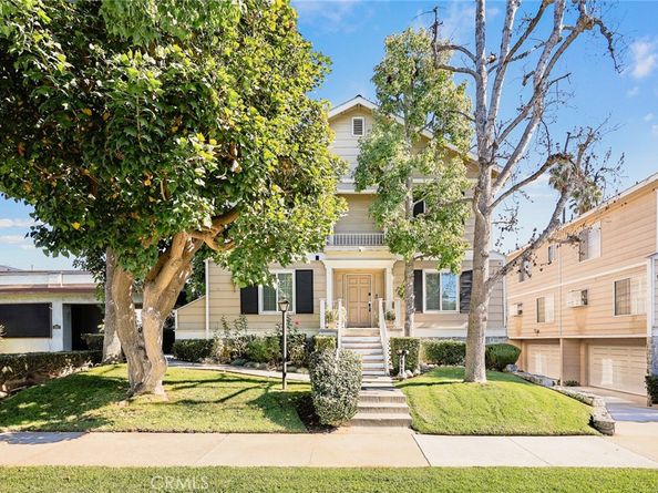 154 N Meridith Avenue 8, Pasadena CA 91106