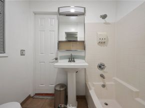 2989 W 12th, Los Angeles CA 90006