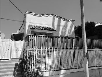 2989 W 12th