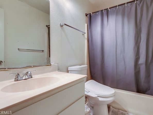 4031 La Rica Avenue O, Baldwin Park CA 91706