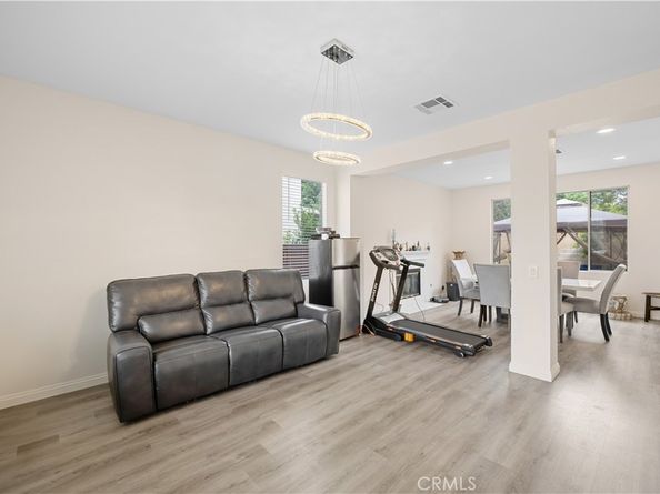 1077 Hibiscus Court, Pomona CA 91766