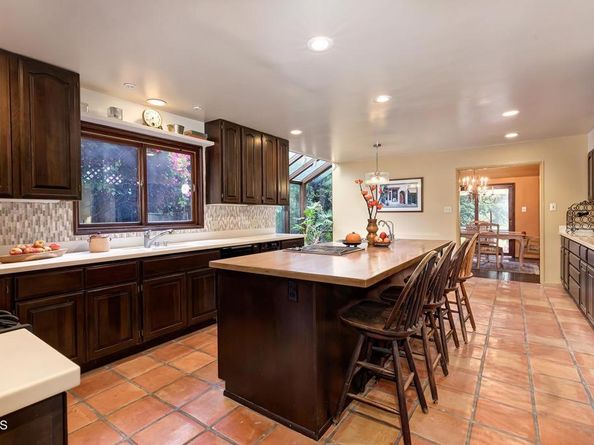 1566 Linda Vista Avenue, Pasadena CA 91103