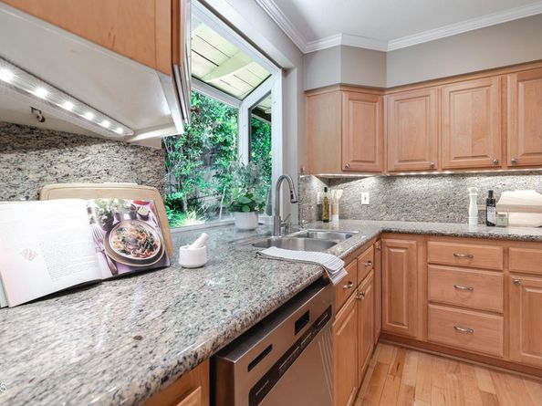 4031 CANYON DELL Drive, Altadena CA 91001