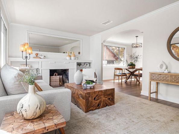 967 N El Molino Avenue, Pasadena CA 91104