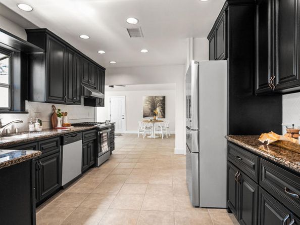 967 N El Molino Avenue, Pasadena CA 91104