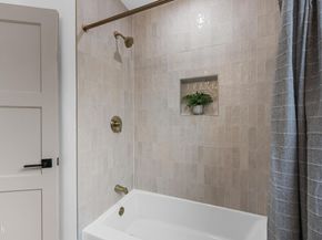 2176 Las Lunas Street, Pasadena CA 91107
