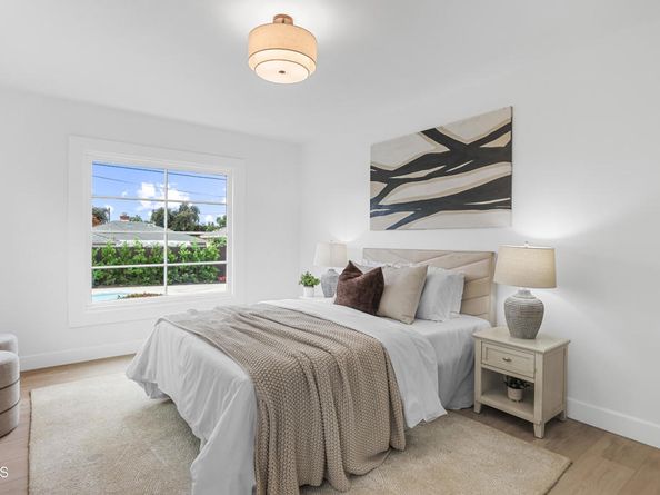2176 Las Lunas Street, Pasadena CA 91107