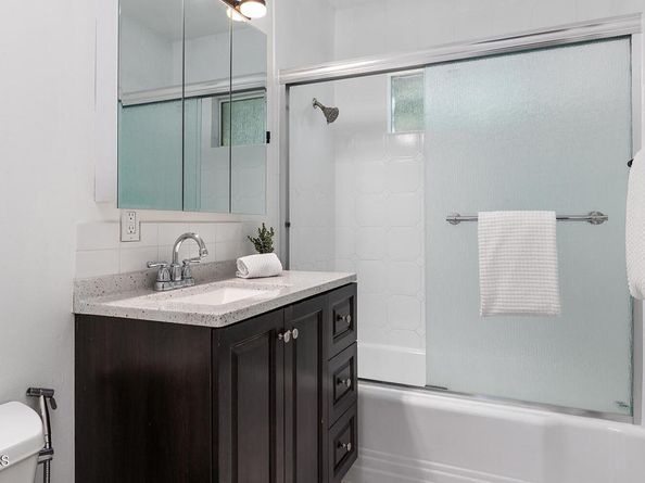 1202 E Lexington Street, Pasadena CA 91104