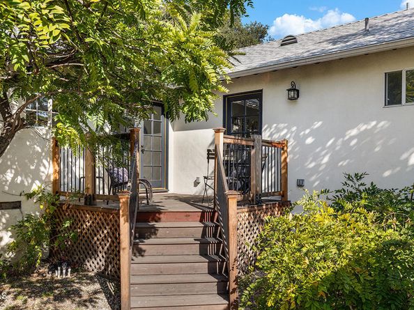 1202 E Lexington Street, Pasadena CA 91104