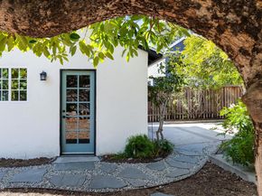 1202 E Lexington Street, Pasadena CA 91104