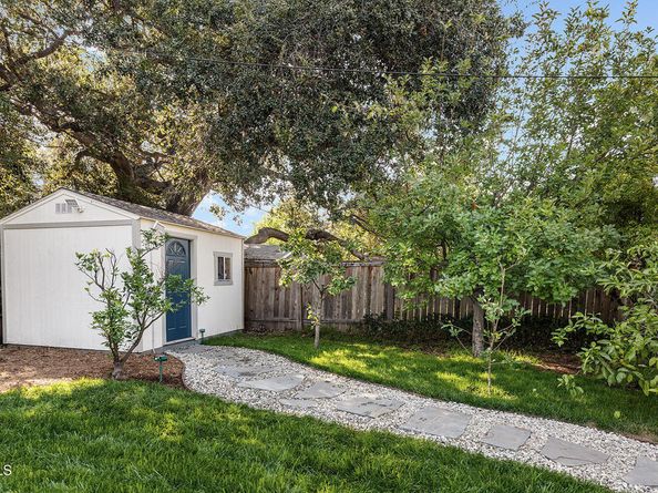 1202 E Lexington Street, Pasadena CA 91104