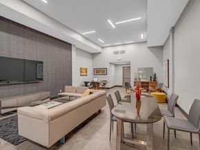 178 S Euclid Avenue 412, Pasadena CA 91104