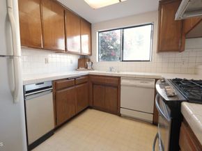 919 W San Marino Avenue D, Alhambra CA 91801