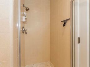 1299 Cordova Street 302, Pasadena CA 91106