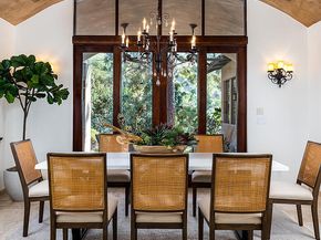 2217 Crescent Drive, Altadena CA 91001